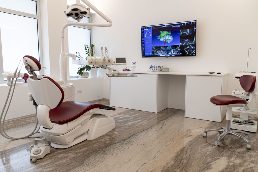 Gallery Studio Dentistico Imperatrice